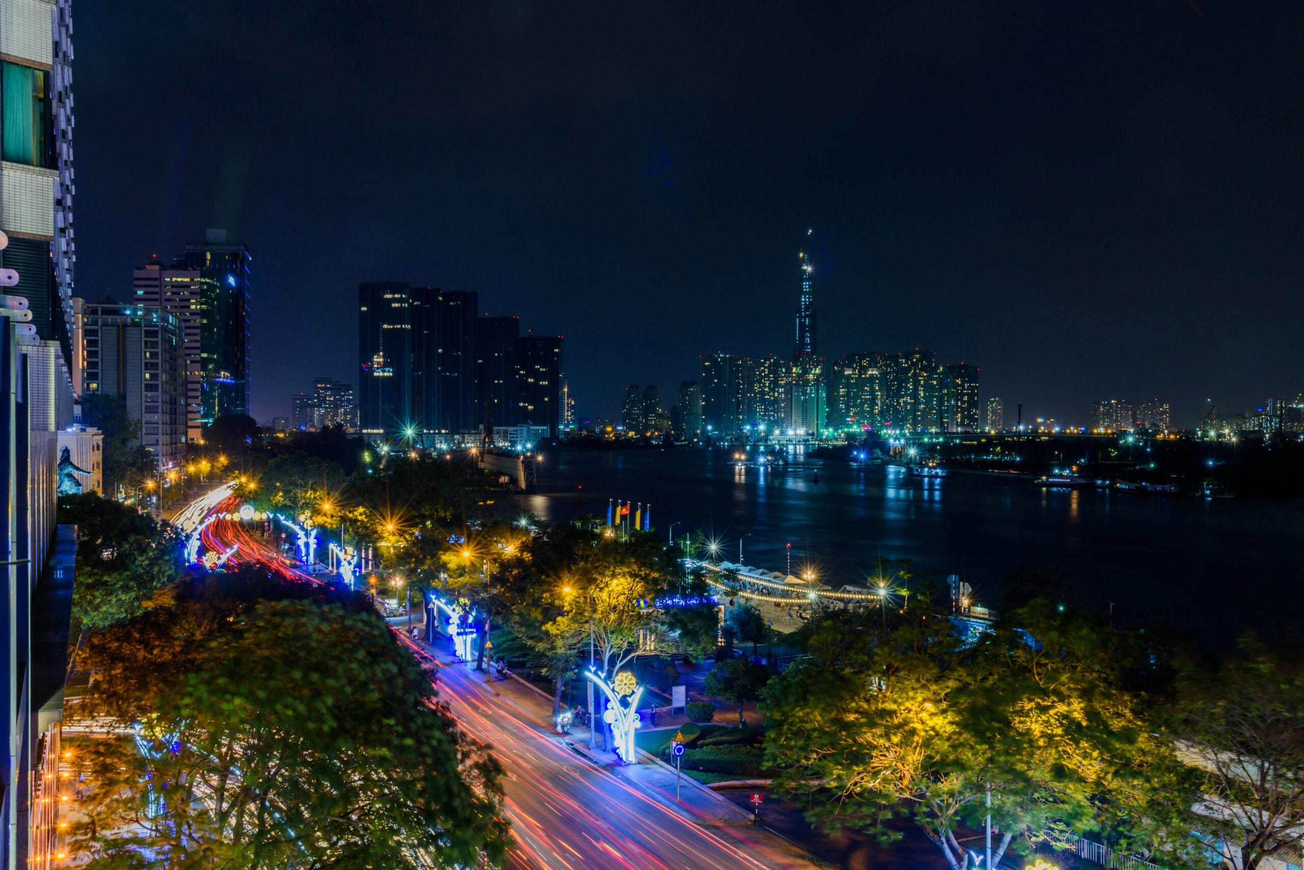 What Time Is It in Ho Chi Minh City? A Guide to ICT